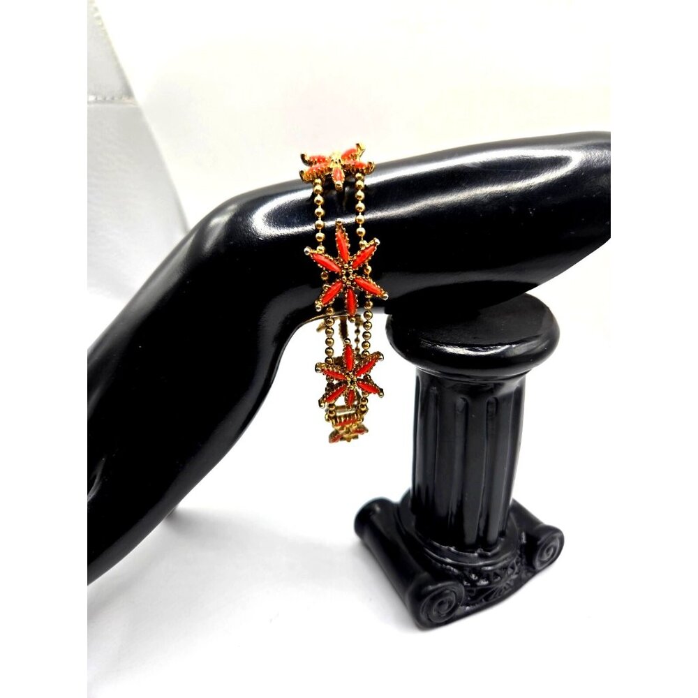 Vintage Orange Lucite and gold tone metal Bracelet Nautical Starfish glows 7.5"